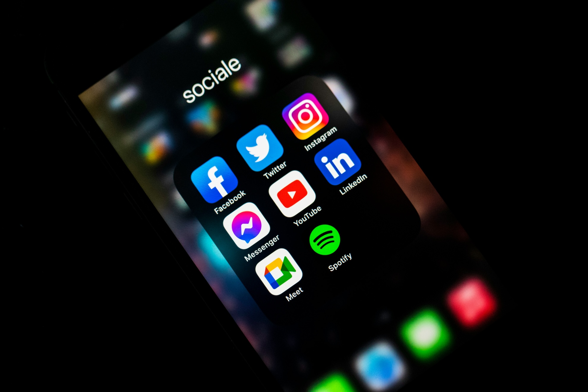 Icônes d'applications de réseaux sociaux sur smartphone