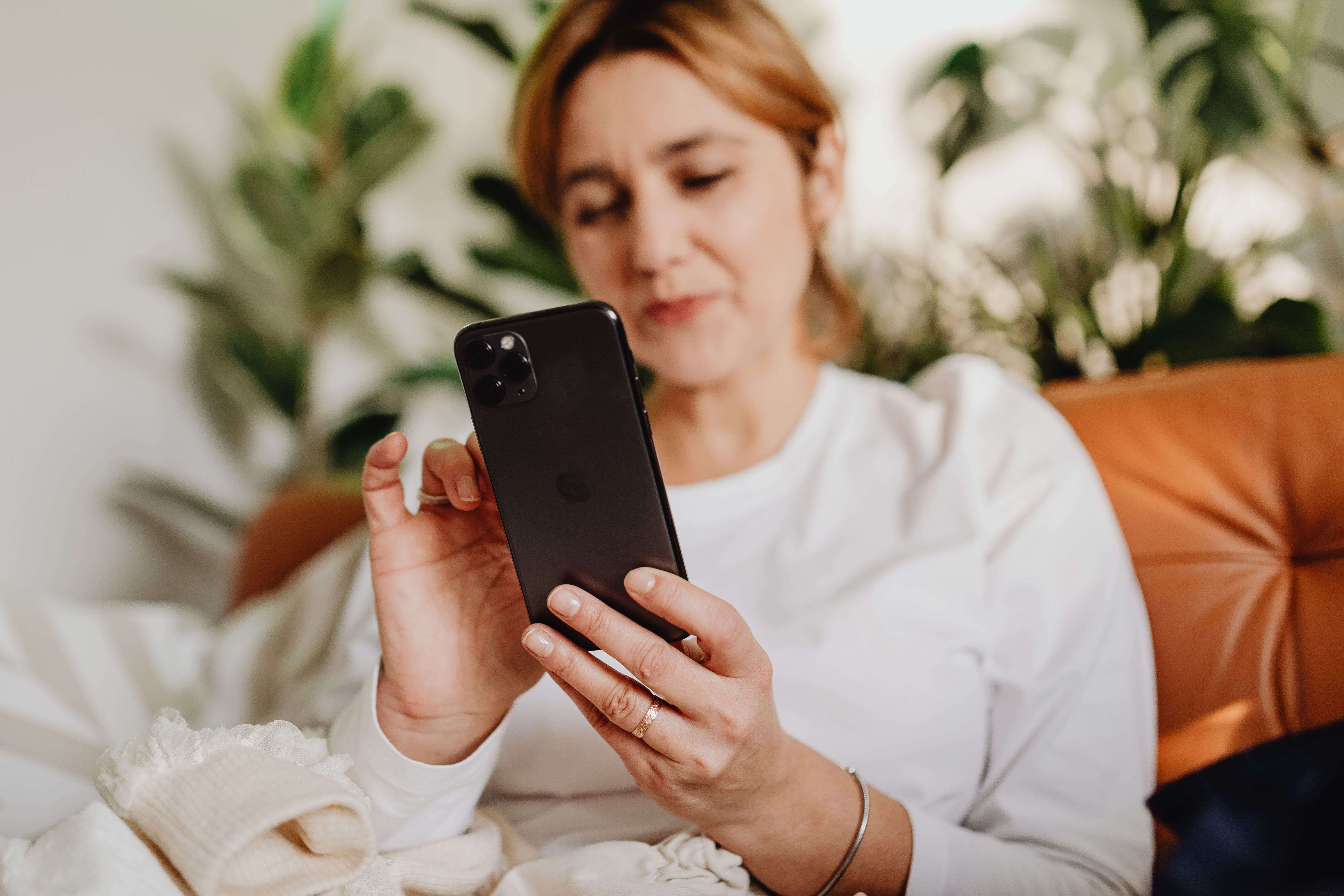 Omny, l'IA conversationnelle qui qualifie les leads immobiliers